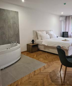 Villa Fera - Superior Jakuzzi Room